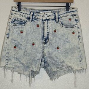Judy Blue Cherry Bomb Denim Shorts High Rise Distressed Raw Hem Large